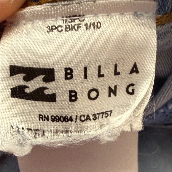 Billabong High Waisted Wide Leg Jeans | Trendy Fit - Picture 10 of 11